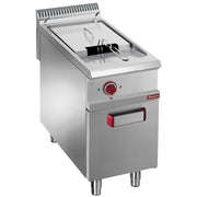 Friteuse électrique 1 cuve 21 lit. sur meuble fermé
