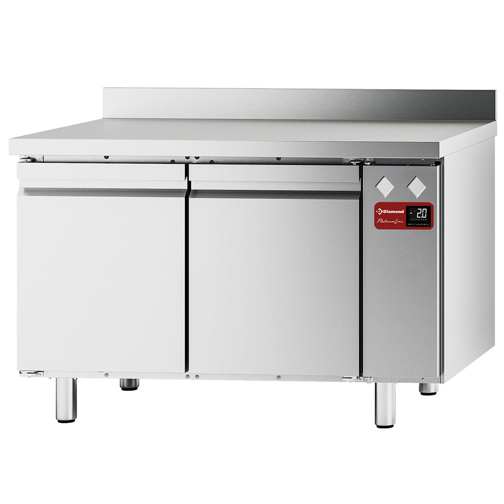 Table frigorifique murale Diamond, réfrigérée ventilée avec 2 portes GN 1/1 et 2 tiroirs, capacité de 260 litres sans groupe.