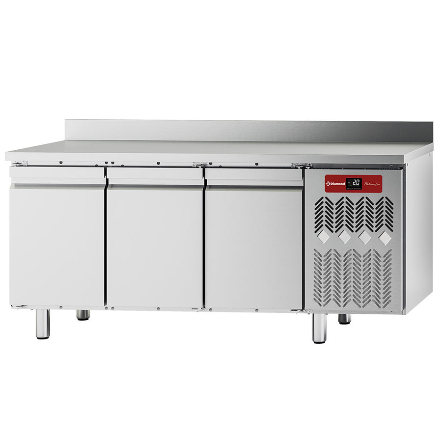 Table frigorifique "murale", ventilée, 3 portes GN 1/1, 405 litres