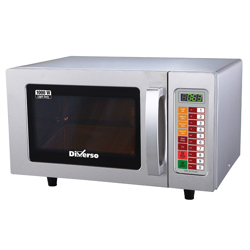 Quatre micro-ondes en inox divers avec affichage digital, 1000 W, capacité de 25 litres, appareils programmables.
