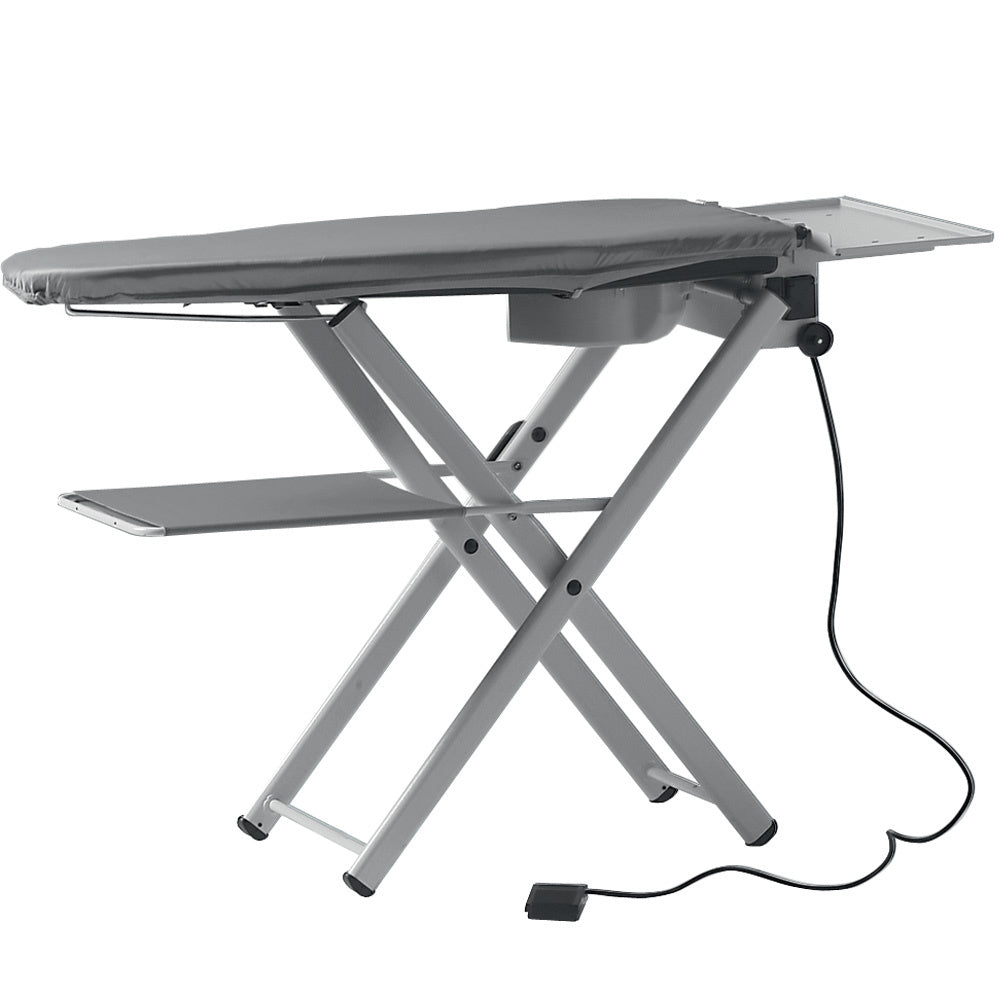 Table de repassage avec aspiration