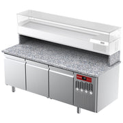 Table frigorifique ventilée pour pizza à 3 portes avec plan de travail en granit, de la marque Diamond.