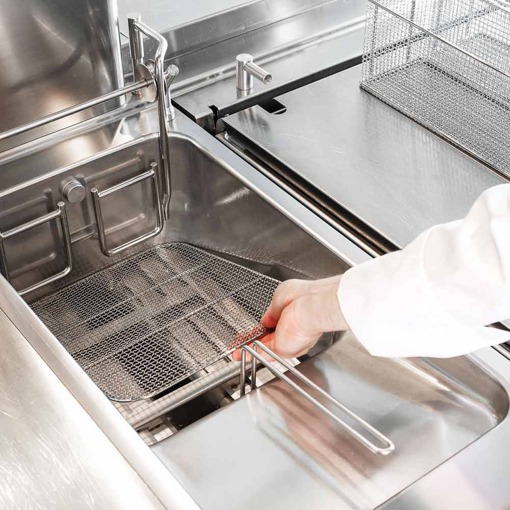 Friteuse gaz cuve 23 lt. S/armG."Filtrage huile" + lift+ auto cook, "DIGIT"
