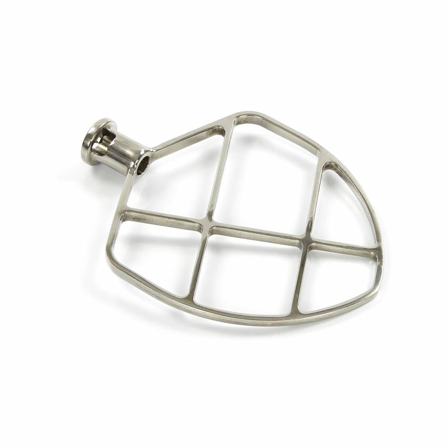 Mélangeur planétaire Maxima 7L avec batteur plat en acier inoxydable, appareil de cuisine pour préparer diverses recettes.