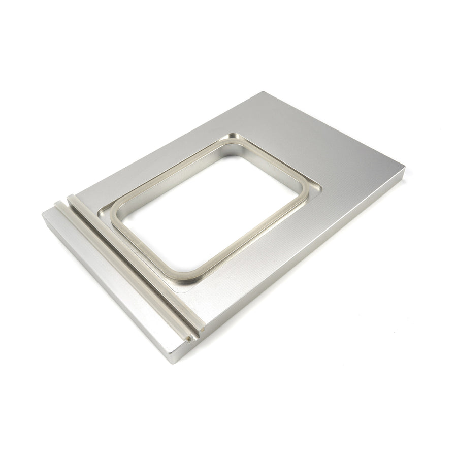 Plateau à viande Maxima de 187x137 mm, petit, avec une seule compartiment, utilisé pour la scelleuse de plateaux.