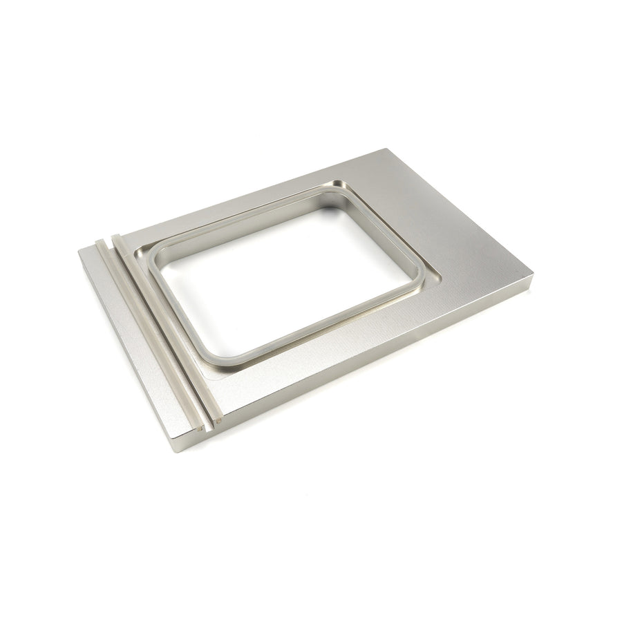 Plateau de viande Maxima de 205 x 160 mm, petit, avec une seule compartiment, conçu pour la scelleuse de plateaux.