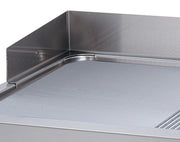 Plaque de gril Maxima Ligne de cuisson 900, demi-rainurée, unité double, profondeur 90 cm, adaptée au gaz.
