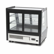 Vitrine réfrigérée Maxima à gâteaux de 125 L avec portes coulissantes avant et arrière, en verre transparent.