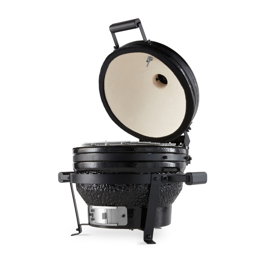 Barbecue kamado premium de 16 pouces Maxima, en céramique noire avec couvercle, prêt pour la cuisson en extérieur