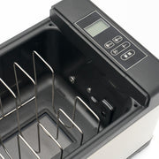 Cuiseur sous vide Maxima de 8,5 L avec affichage numérique et chambre de cuisson spacieuse pour une cuisson précise.