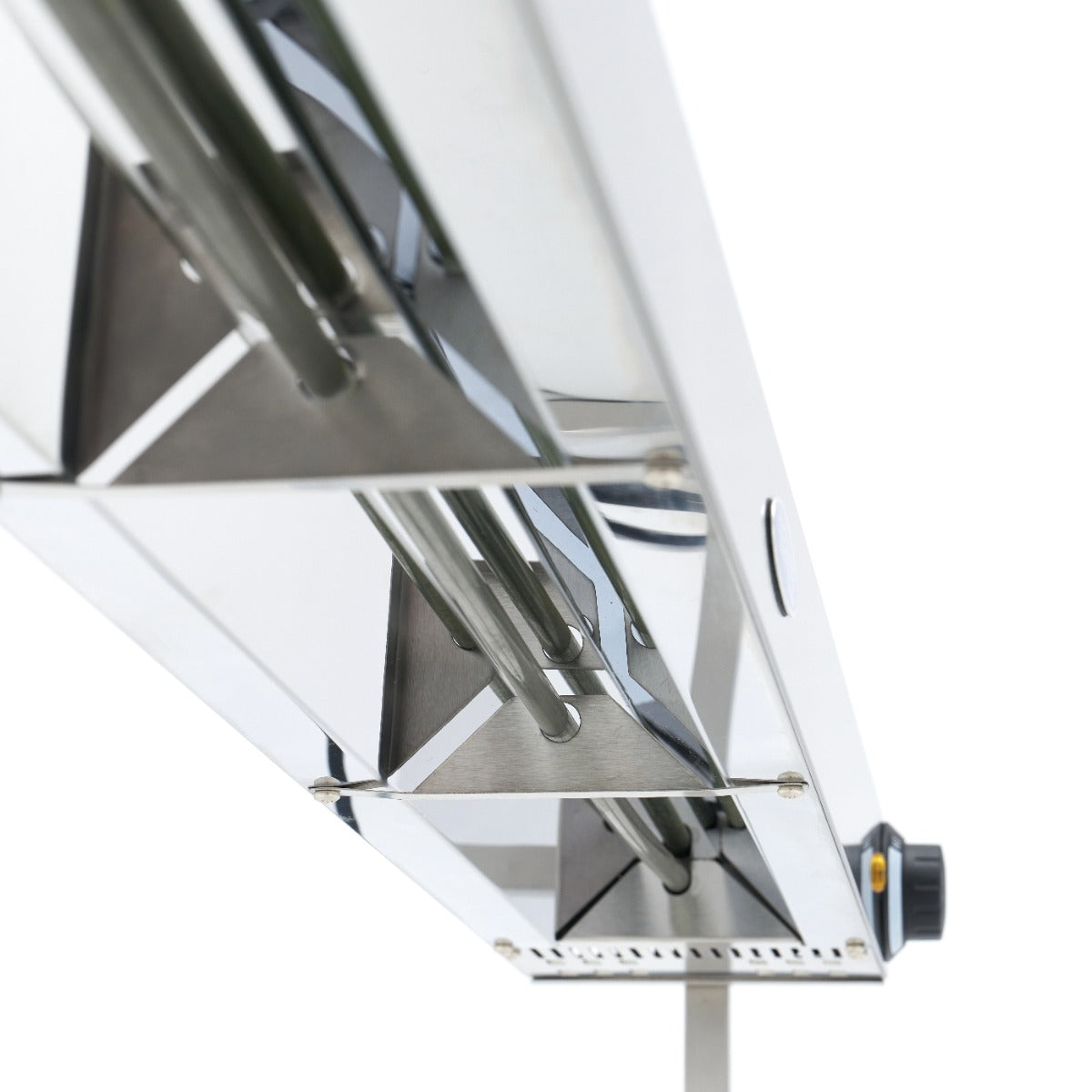 Rampe chauffante Maxima de 122 cm, lampe chauffante pour installation au plafond ou en pose libre, idéale pour chauffer efficacement.