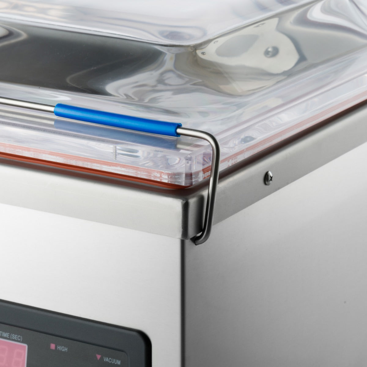 Machine à emballer sous vide Maxima avec joint de 26 cm, chambre de 28x38,5x9 cm pour une conservation optimale des aliments.