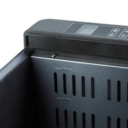 Cuiseur sous vide Maxima de 8,5 L avec écran numérique et panier pour une cuisson précise et uniforme.