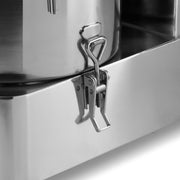 Robot culinaire Maxima de 6L avec accessoires, vue de face montrant le bol en acier inoxydable et les commandes.