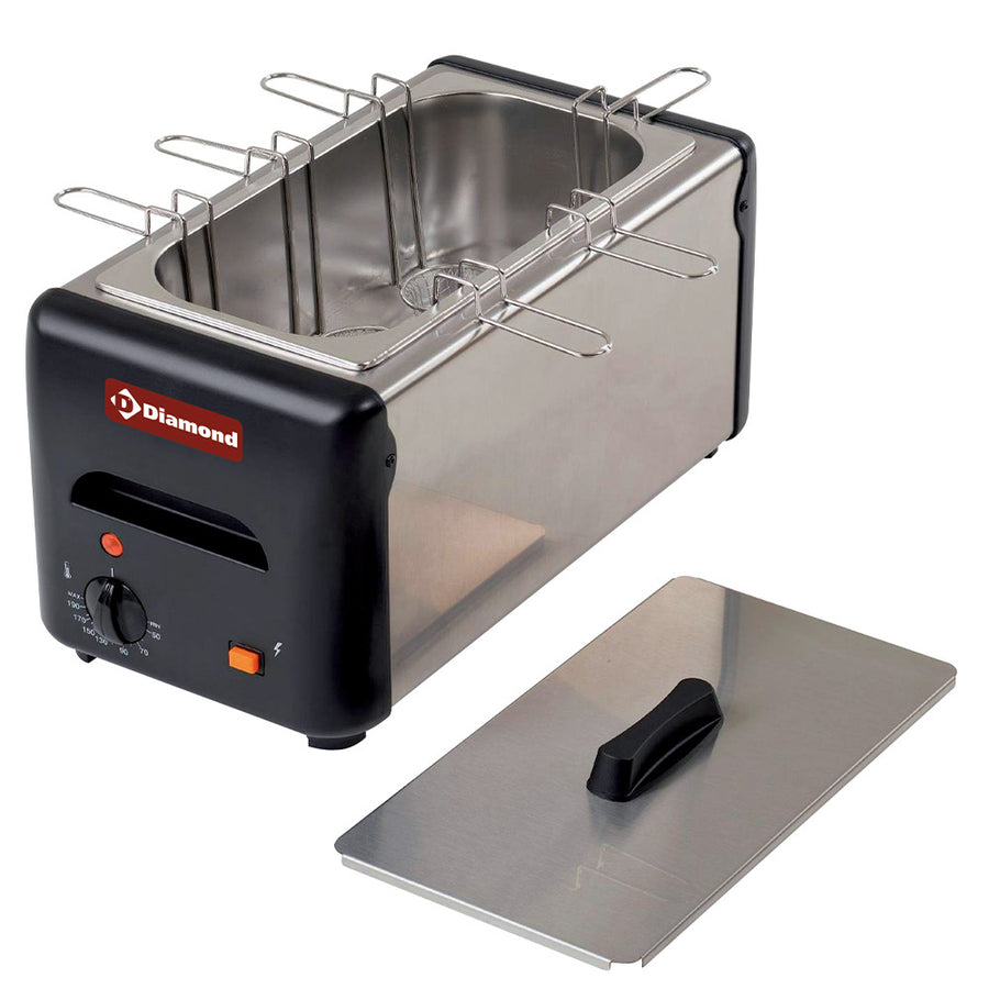 Cuiseur à œufs électrique Diamond avec cuve en acier inoxydable et capteur de cuisson pour œufs durs ou à la coque.