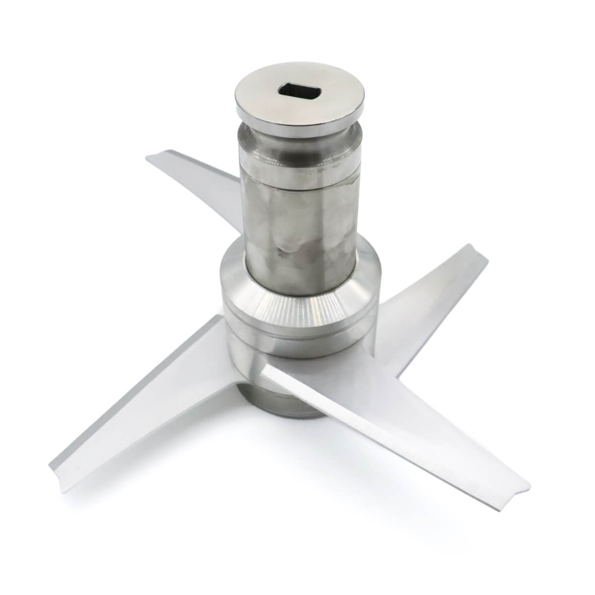 Robot culinaire Maxima de 70 L avec bloc de lames lisse pour hacher et mixer efficacement.