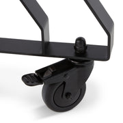 Barbecue Kamado Maxima premium de 22 pouces avec surface en céramique noire et poignée en acier, prêt pour la cuisson en plein air.