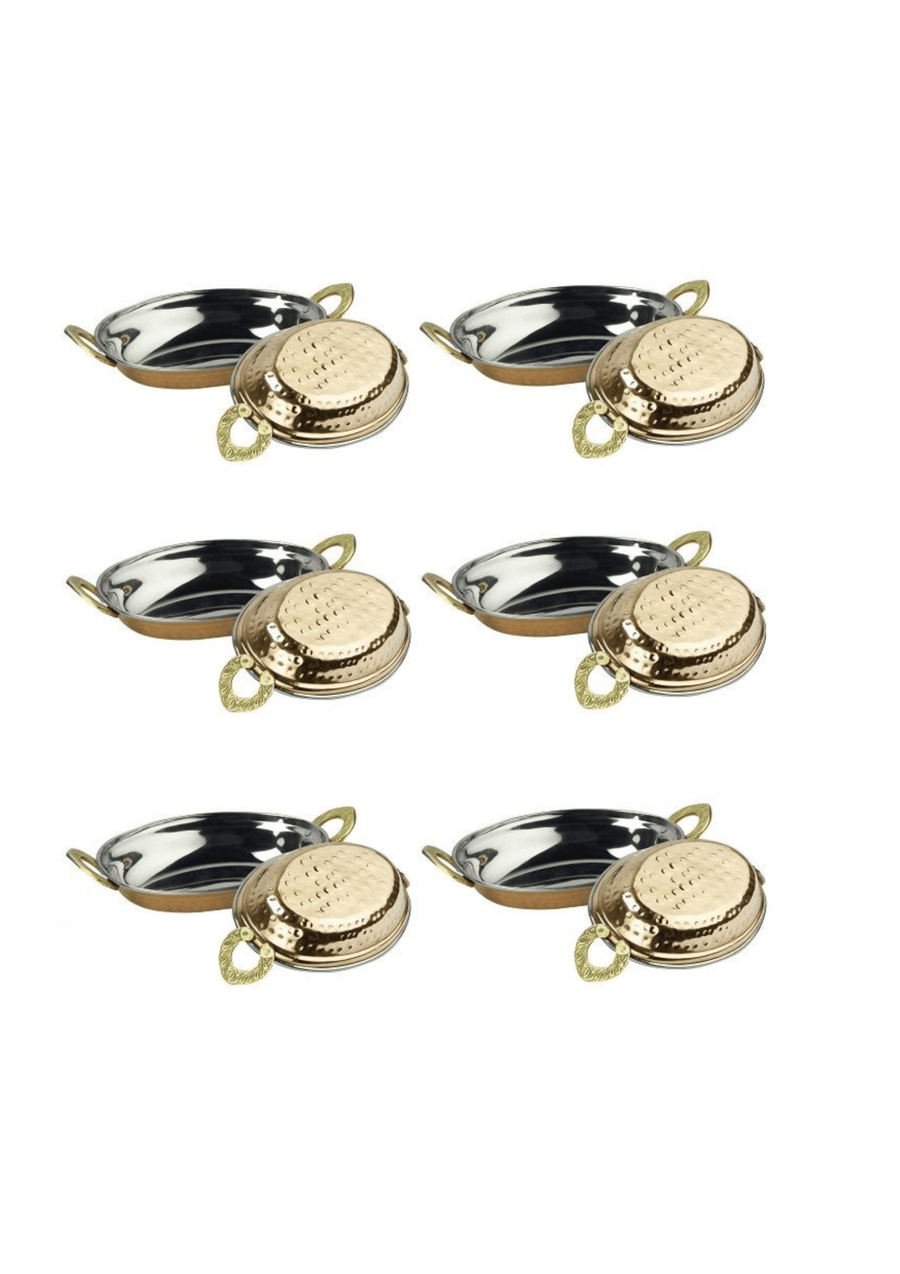 Lot de 12 plats de service en vaisselle indienne PURI, designs colorés et traditionnels pour présentation de repas.