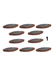 Pack de 10 plaques Sizzler en vaisselle indienne PURI, avec détails de design coloré et fini en acier inoxydable.