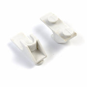 Présentoir réfrigéré Maxima Showcase 235L avec étagère blanche et 2 clips, adapté pour la présentation de produits frais.