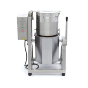 Robot de cuisine Maxima de 50 L avec bol en acier inoxydable, accessoires inclus, utilisé pour la préparation de repas en cuisine.
