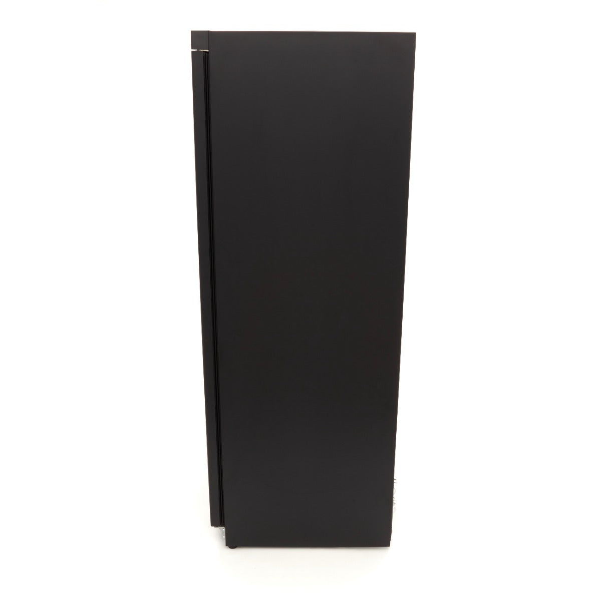 Réfrigérateur Maxima noir de 600 L avec 4 étagères réglables, espace de stockage spacieux et design moderne.