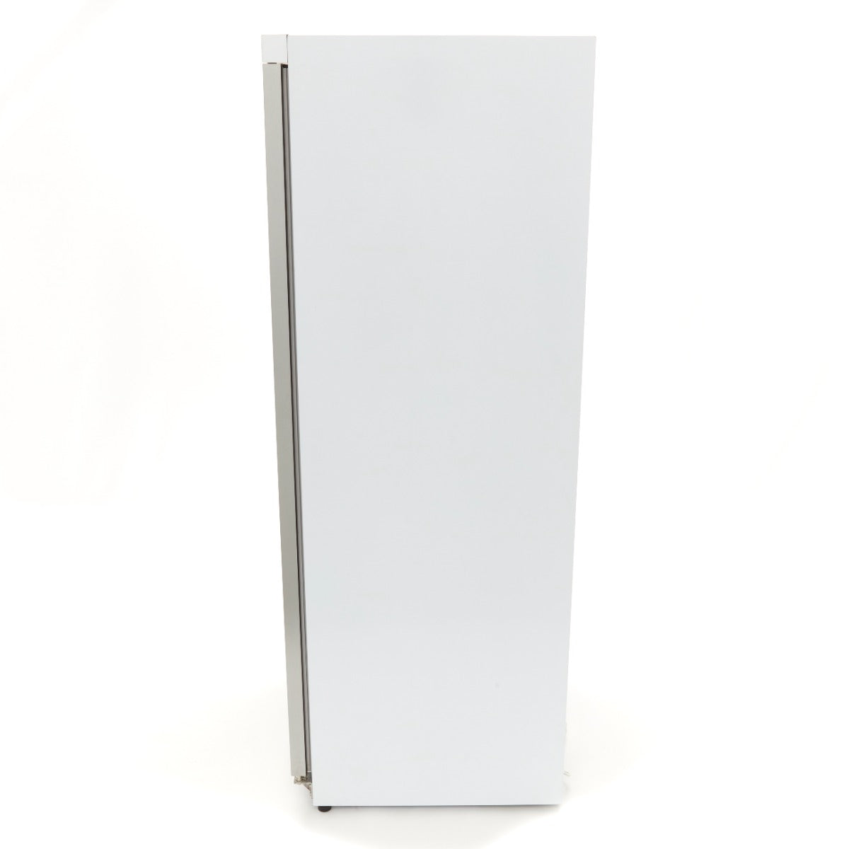 Réfrigérateur Maxima blanc de 600 L avec porte en verre, intérieur spacieux, élégant et pratique pour la cuisine.