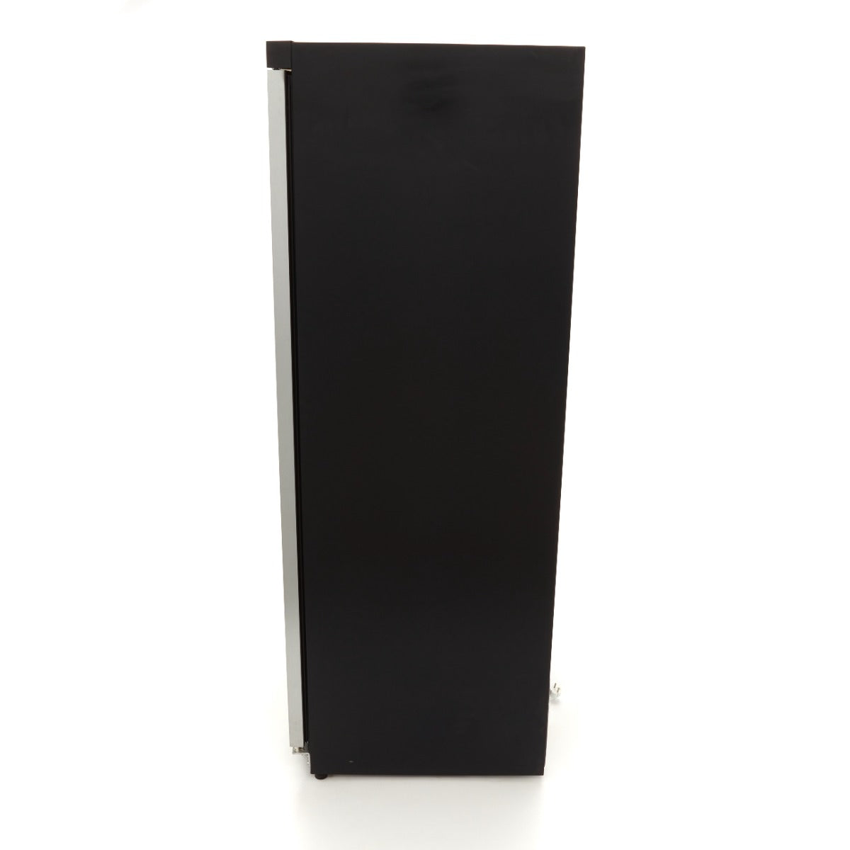 Réfrigérateur Maxima noir de 600 L avec porte en verre, intérieur spacieux et design moderne visible dans l'image.