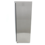 Réfrigérateur en acier inoxydable Maxima de 600 L avec porte en verre, intérieur visible dans l'image.