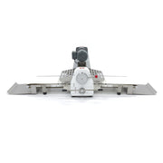 Laminoir de table Maxima de 38 cm, appareil de cuisine pour étaler la pâte, vue de face avec manivelle et rouleaux.