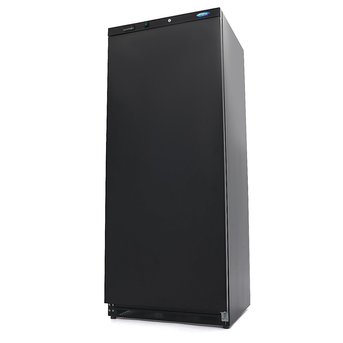 Réfrigérateur Maxima noir de 600 L avec 4 étagères réglables, intérieur visible dans l'image.