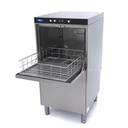 Lave-vaisselle à casseroles Maxima, modèle à pot 50x60 cm, équipé pour une connexion 400V, en fonctionnement dans une cuisine professionnelle
