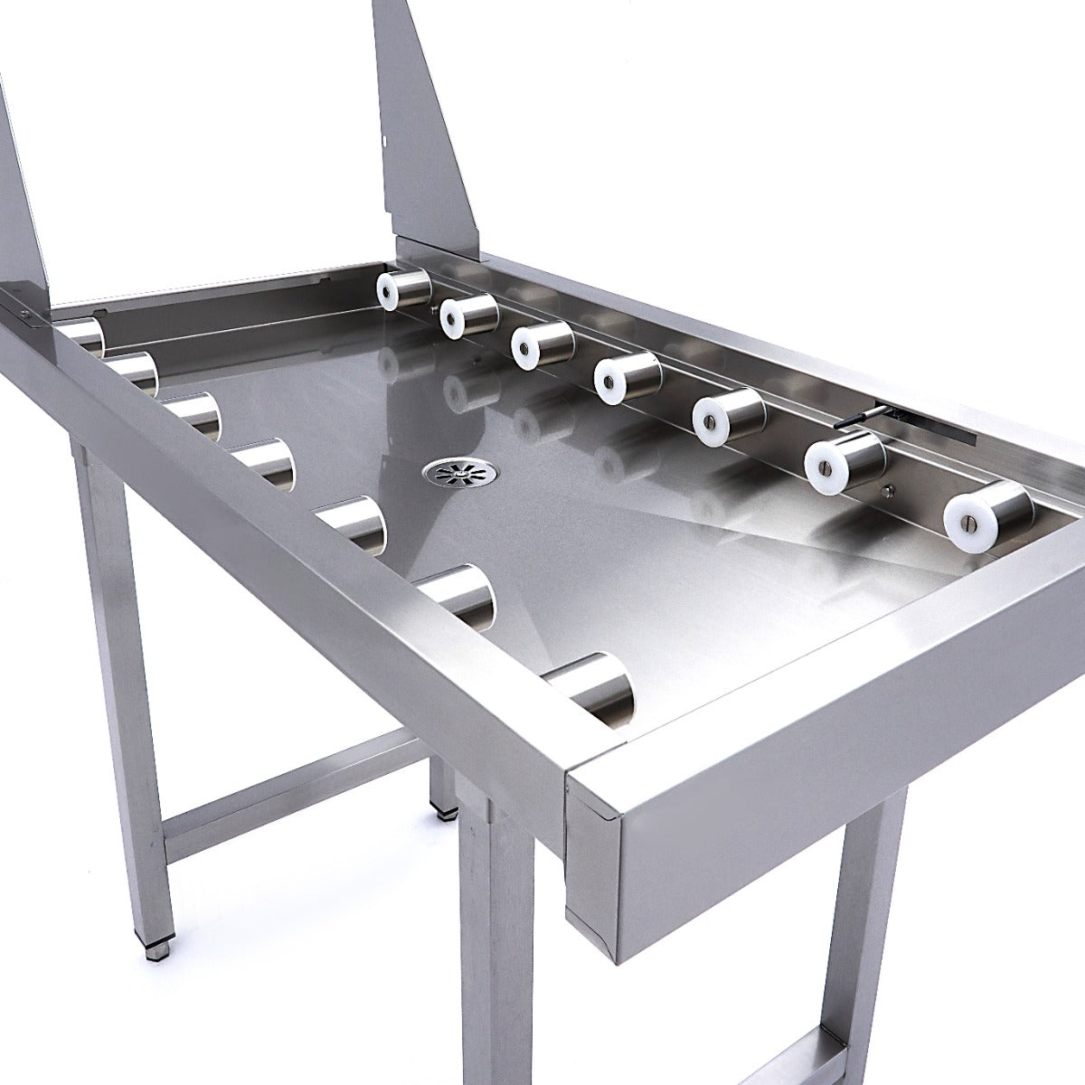 Table à rouleaux droits en acier inoxydable pour lave-vaisselle Maxima, équipée pour convoyeur à paniers.