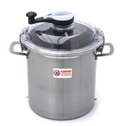 Robot culinaire Maxima de 18 L, robot de cuisine avec bol spacieux et accessoires pour préparer diverses recettes.