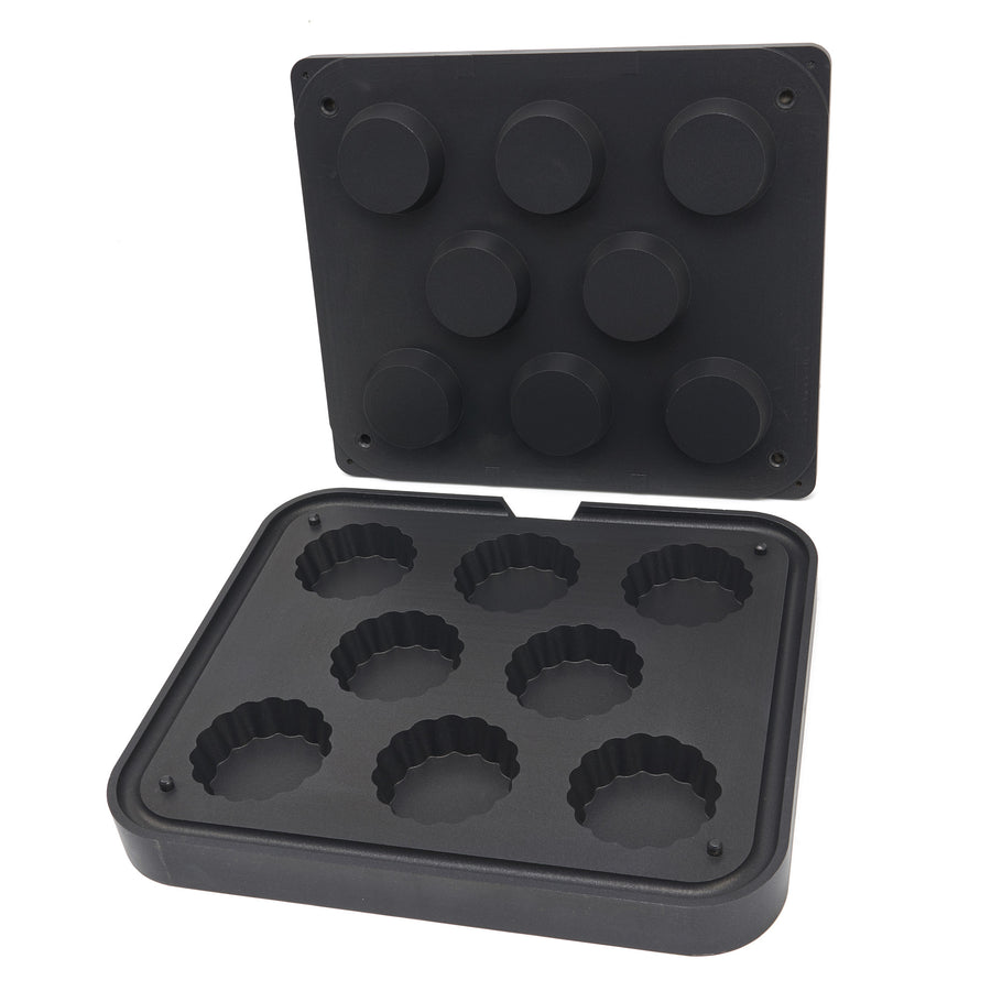 Moule à tartelette ondulé Maxima, 8 pièces, 84/71 mm, en acier pour préparer des petites tartes maison.