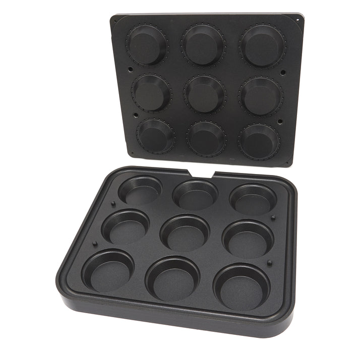 Ensemble de 9 moules à tartelettes rondes Maxima, diamètre 89/65 mm, pour la cuisson de petites tartes.