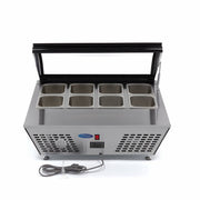 Saladette Maxima de 67 L avec 8 bacs 1/6 GN, modèle de table pour préparation de salades dans une cuisine professionnelle.