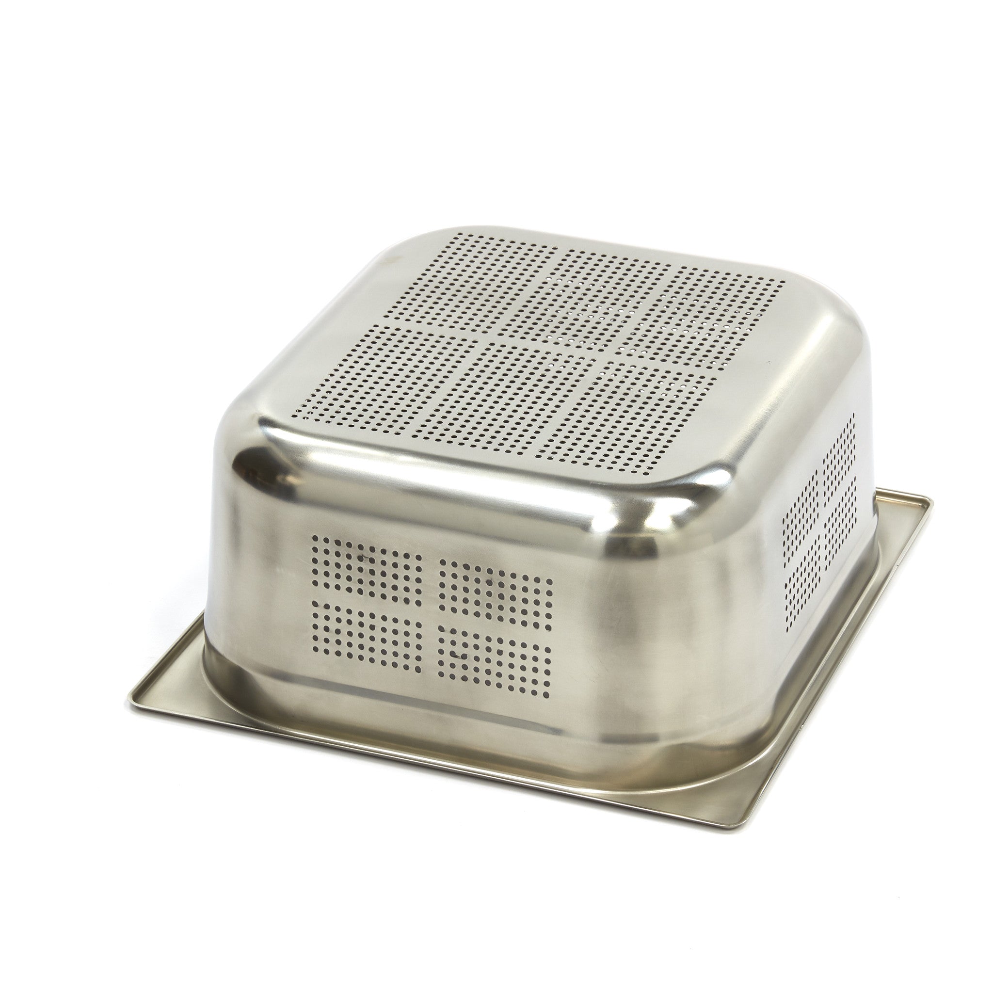 Récipient gastronorm 2/3 GN en acier inoxydable perforé, profondeur 15 cm, de la marque Maxima, pour cuisine professionnelle.